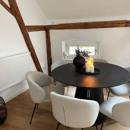 Mosel-Charm - Urige Dachgeschosswohnung - 3 Schlafzimmer Fuer 6 Personen - Liebevoll Renoviert & Gemuetlich Ürzig Exteriér fotografie